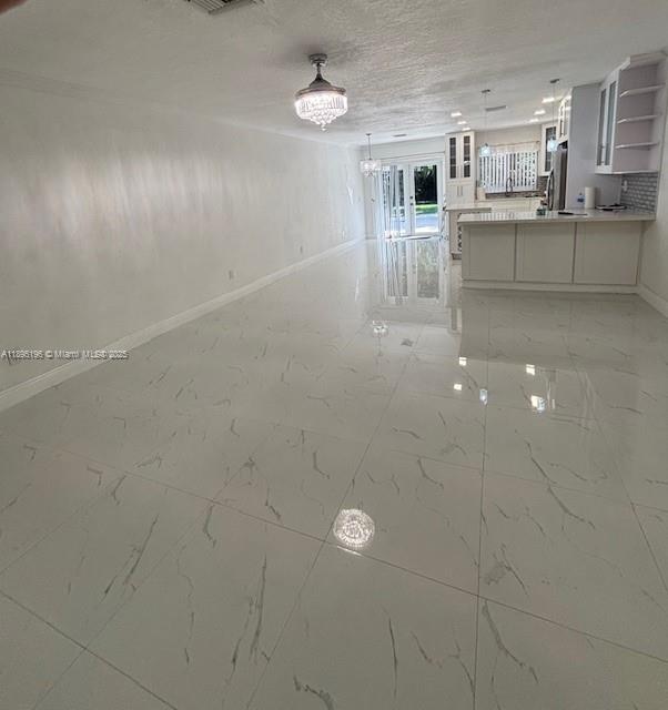COUNTRY CLUB OF MIAMI - F - Residential Lease