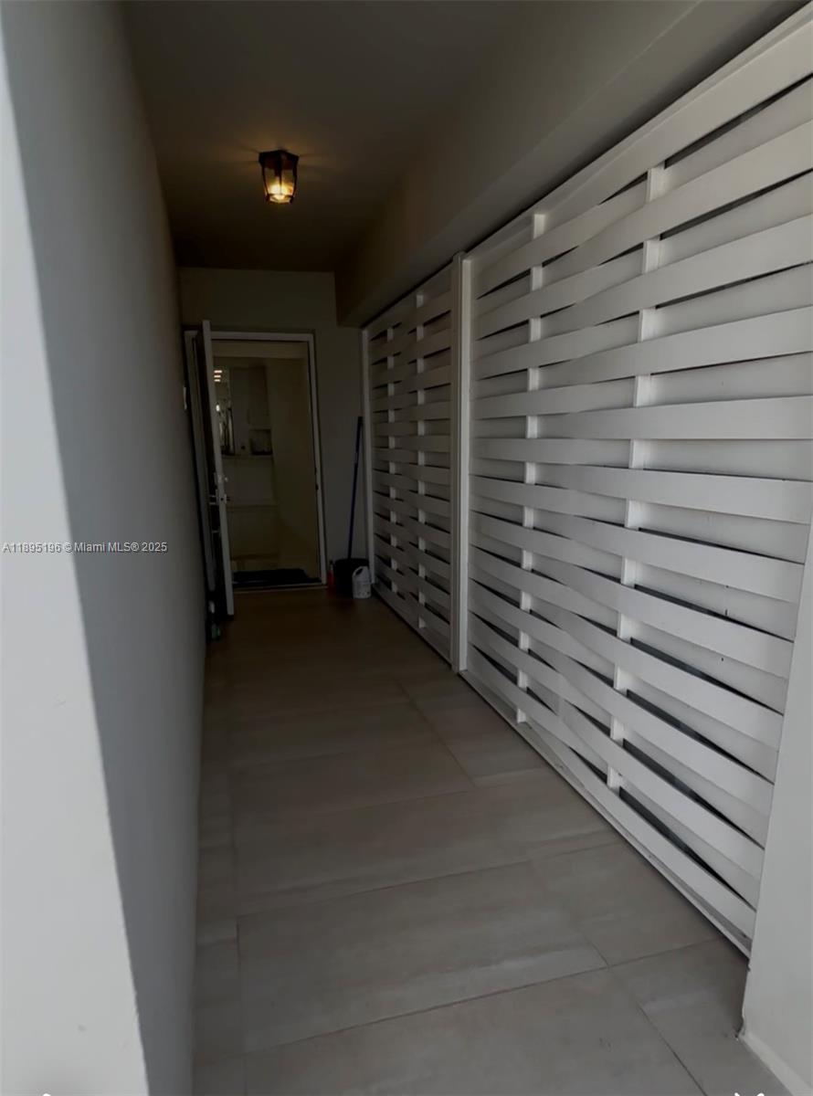 COUNTRY CLUB OF MIAMI - F - Residential Lease