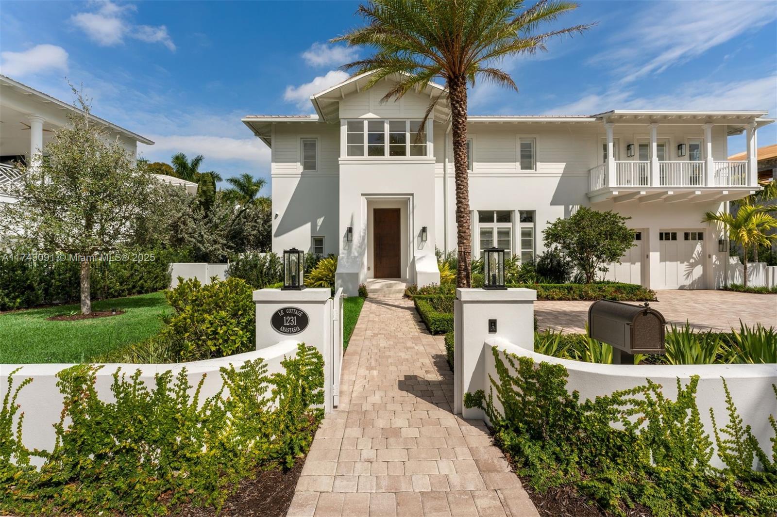 CORAL GABLE COUNTRY CLUB - Residential