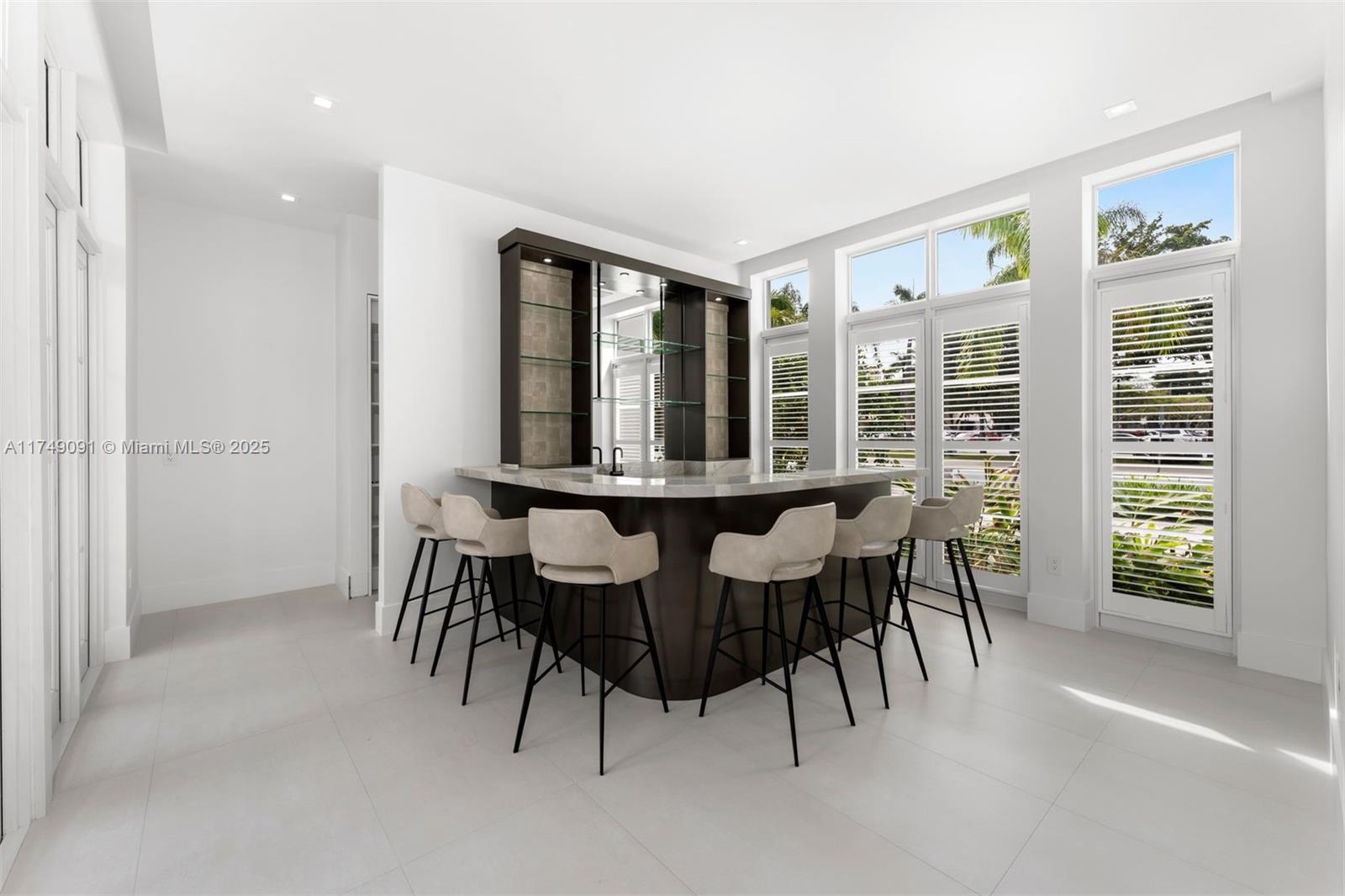 CORAL GABLE COUNTRY CLUB - Residential