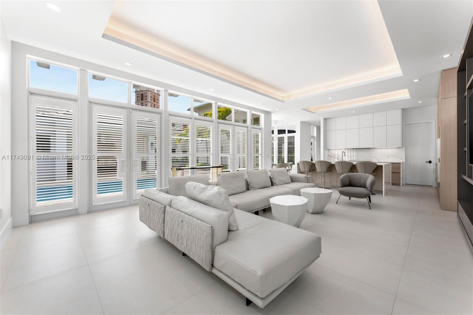 CORAL GABLE COUNTRY CLUB - Residential