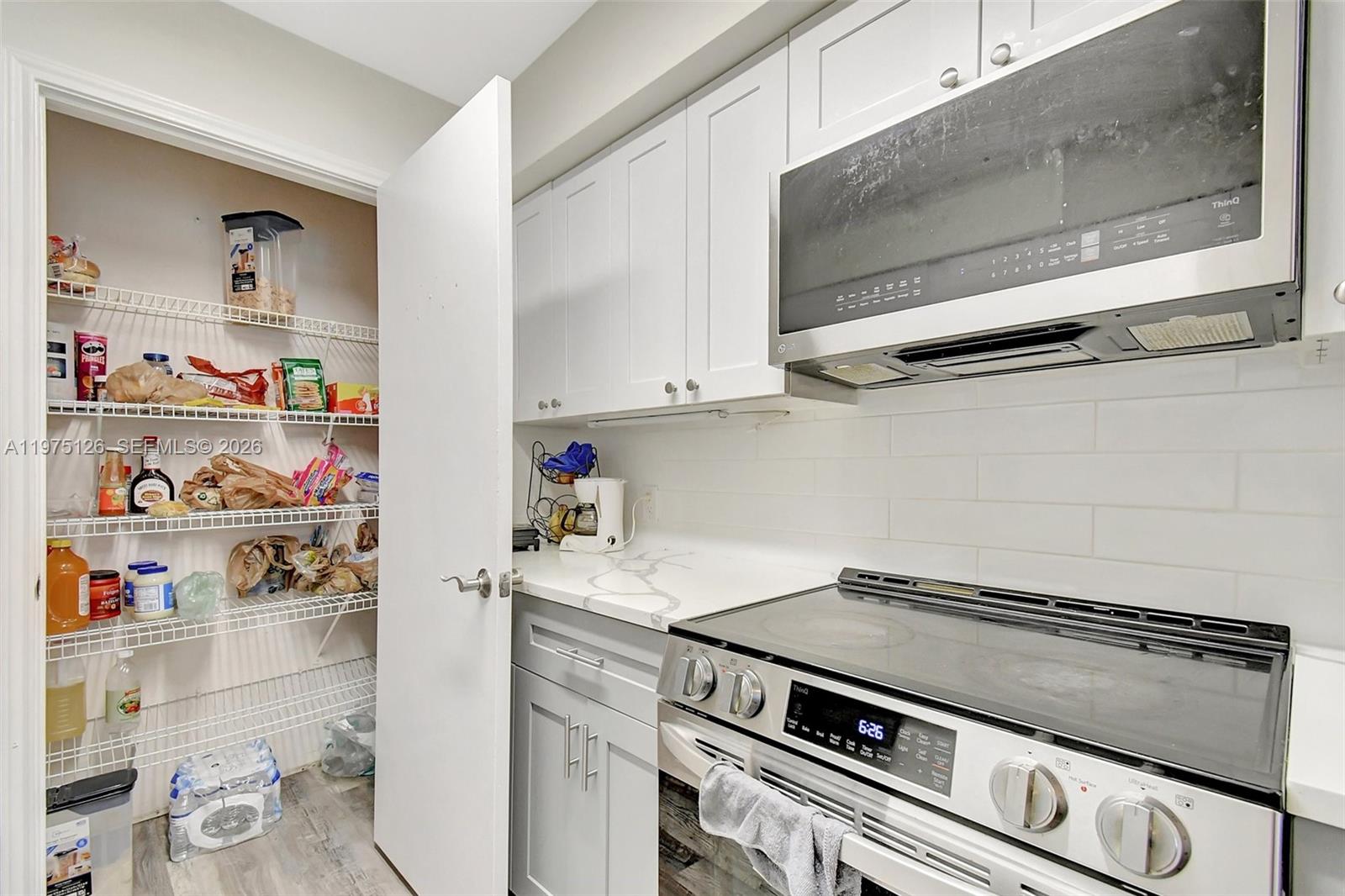 SAILBOAT POINTE CONDO - Residential