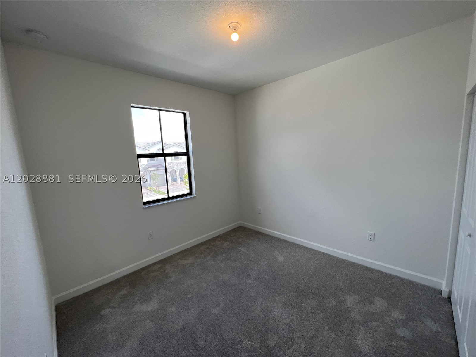 SIENA RESERVE - Residential Lease