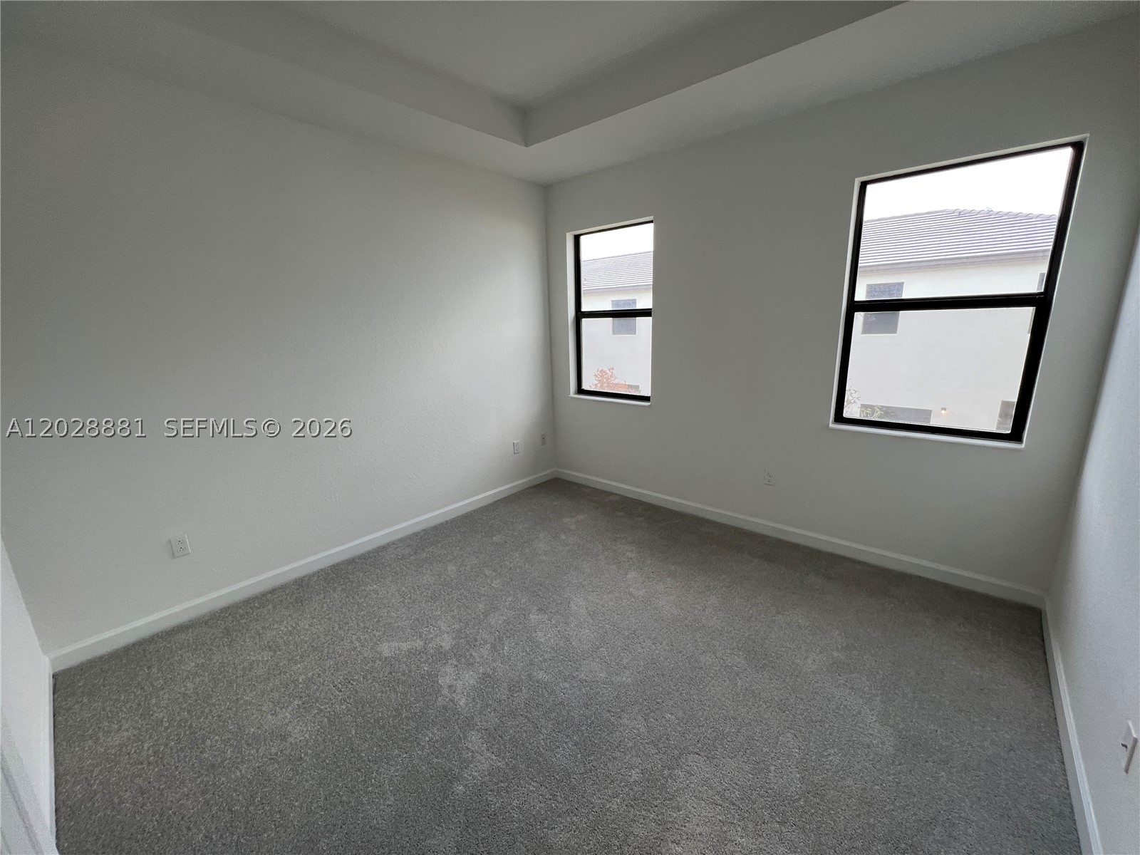 SIENA RESERVE - Residential Lease