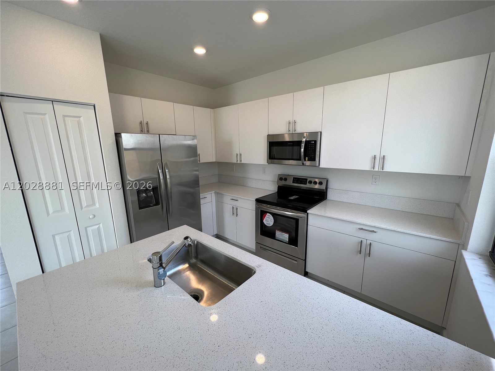 SIENA RESERVE - Residential Lease
