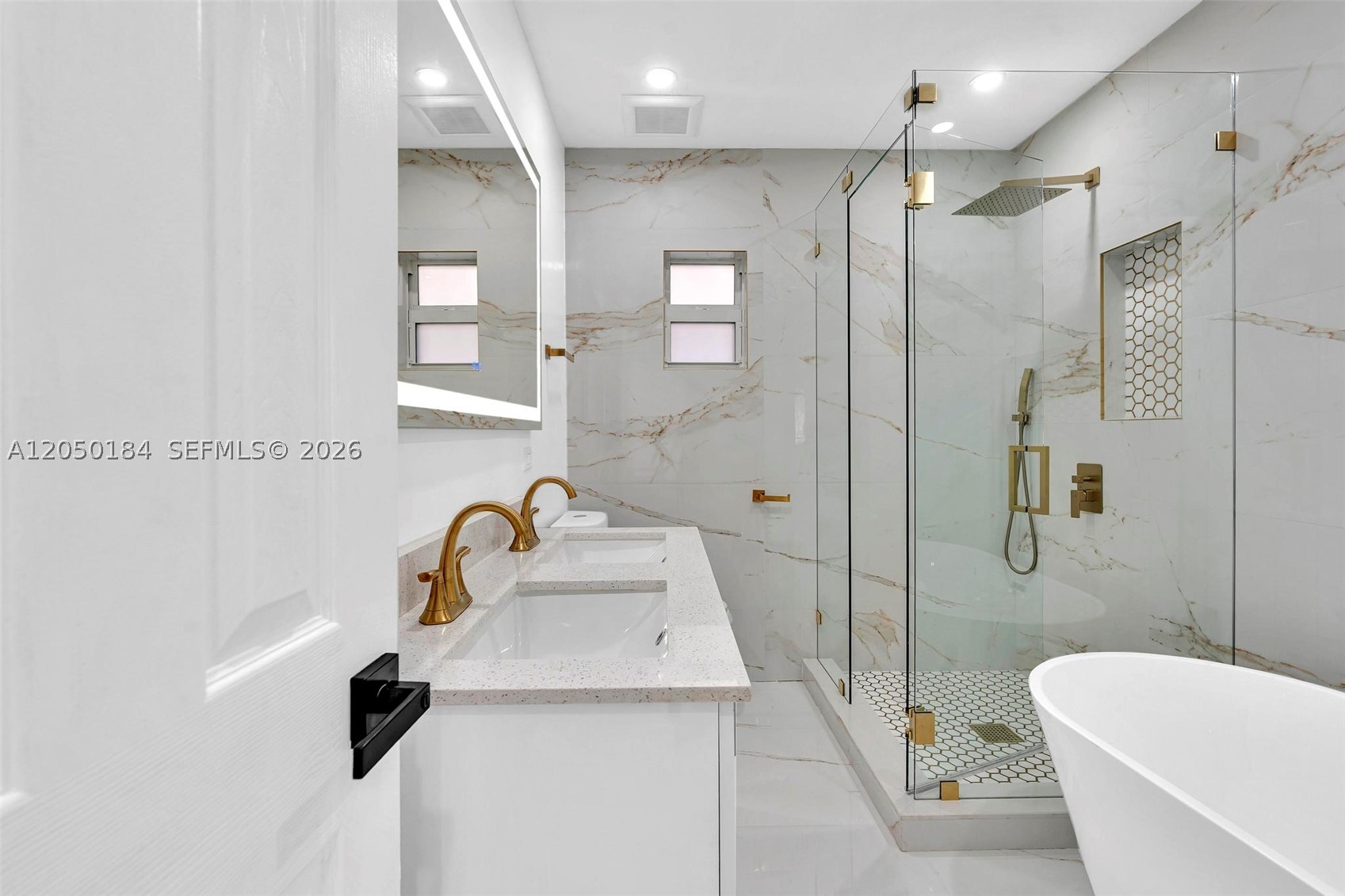PIERCES LEMON CITY - Residential Lease