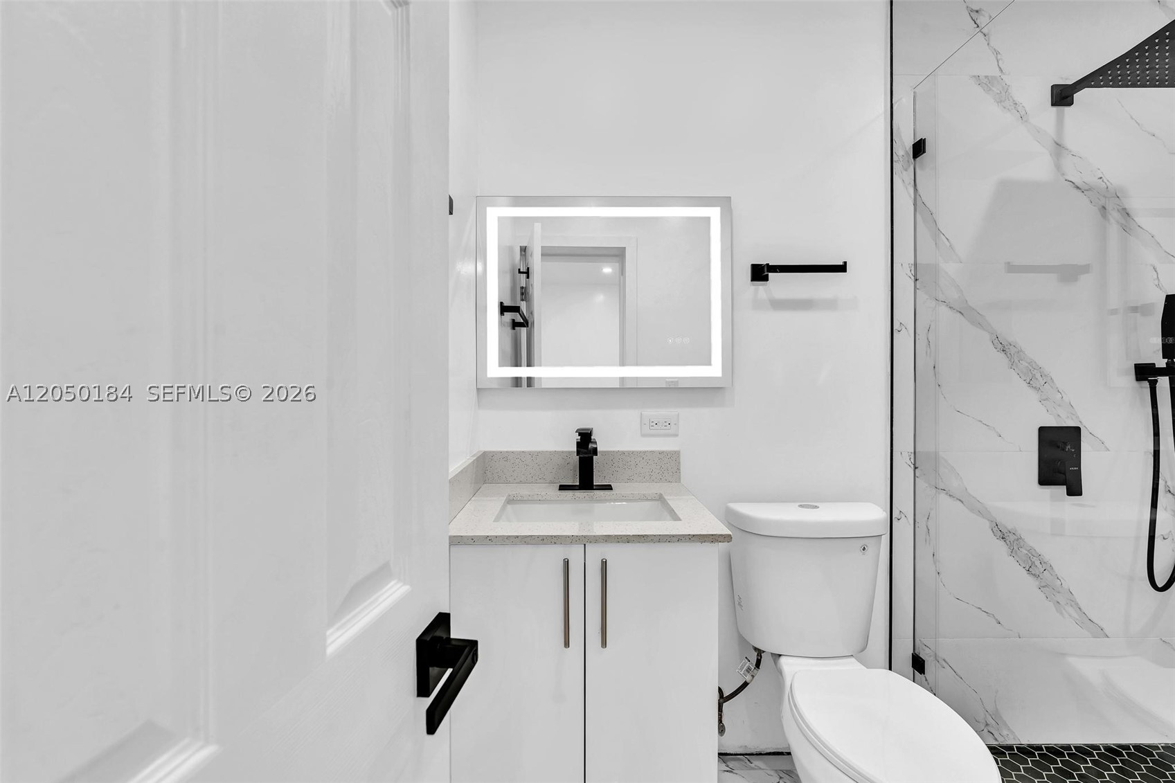PIERCES LEMON CITY - Residential Lease