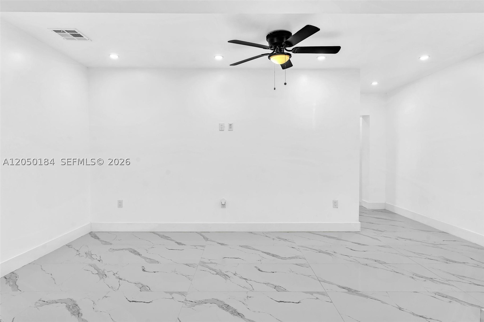 PIERCES LEMON CITY - Residential Lease
