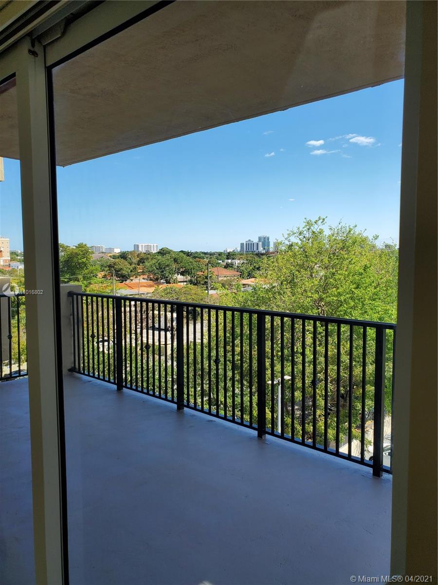 EMERALD PLAZA ON CORAL WA - Residential Lease