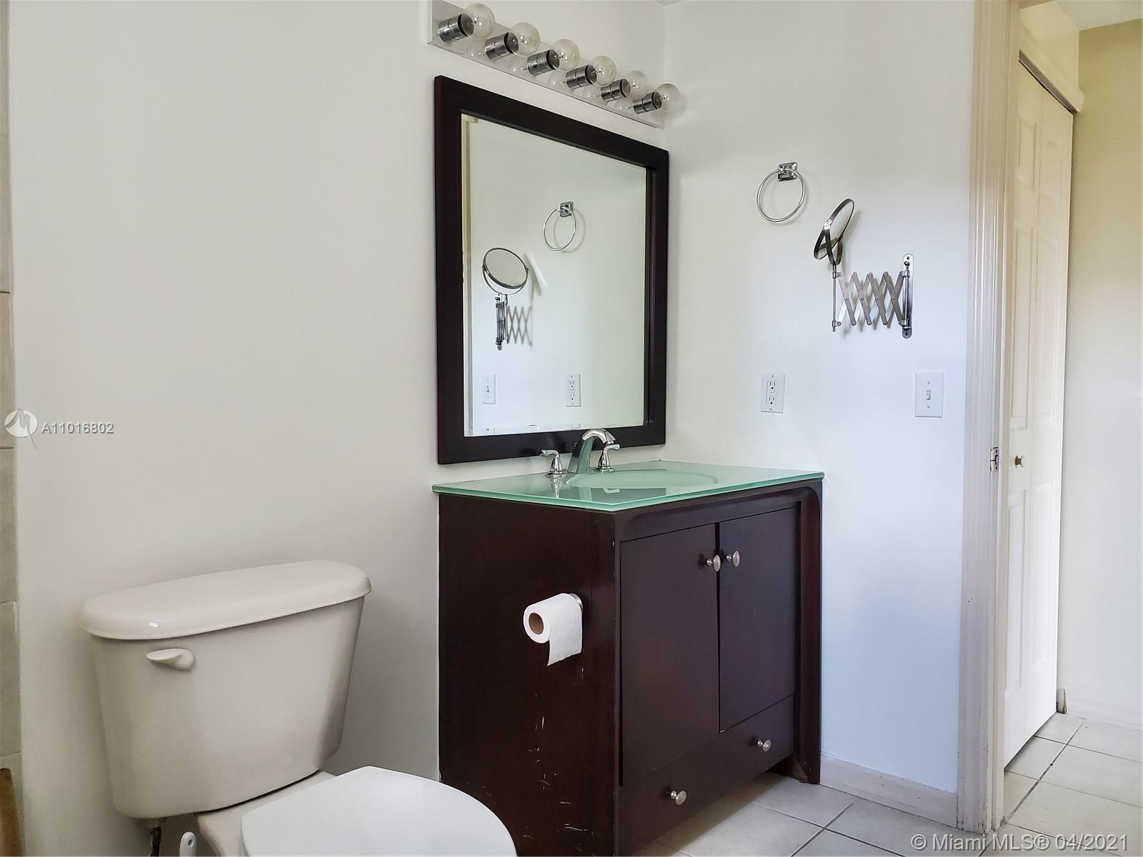 EMERALD PLAZA ON CORAL WA - Residential Lease