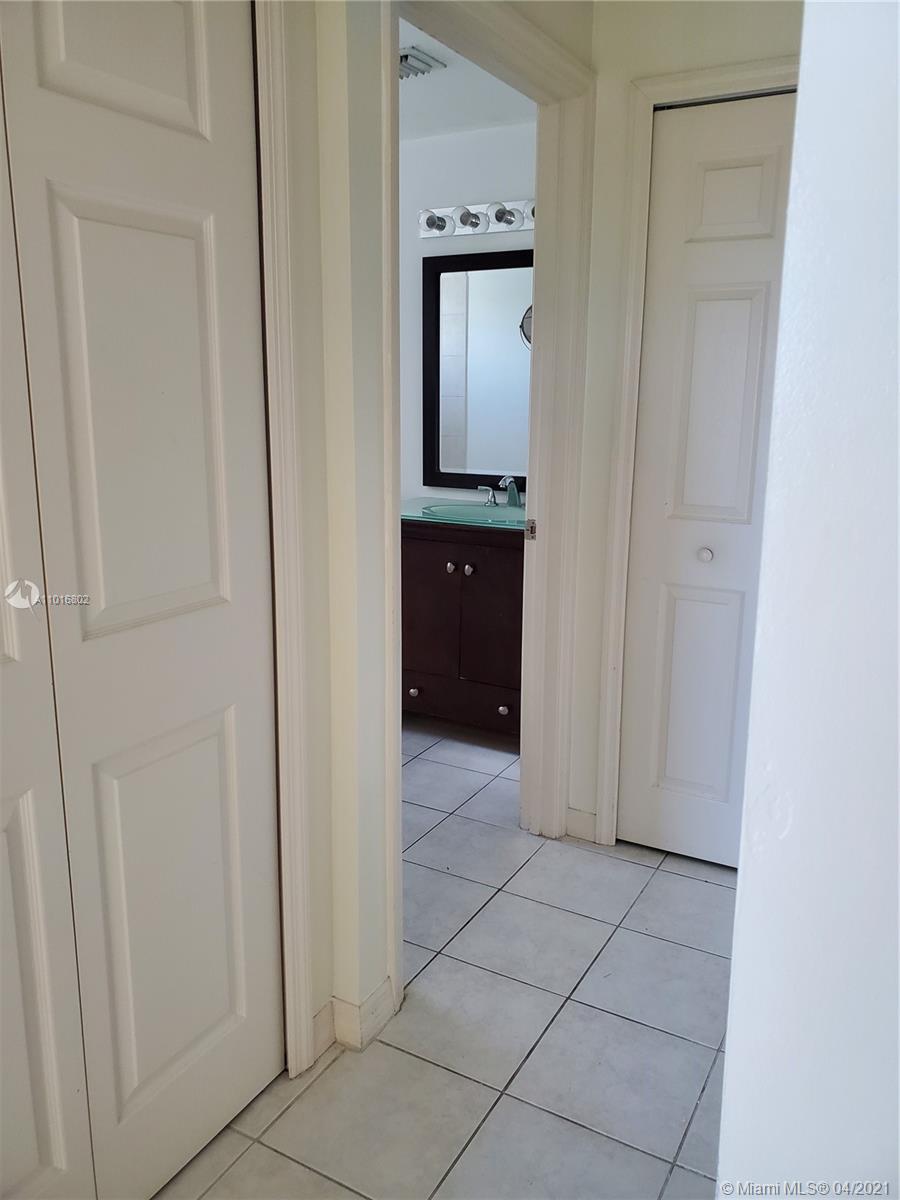 EMERALD PLAZA ON CORAL WA - Residential Lease