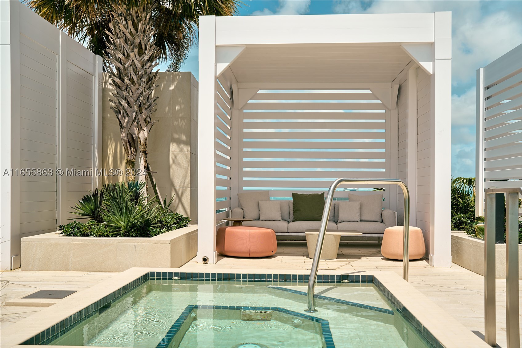 Aston Martin Residences - Residential