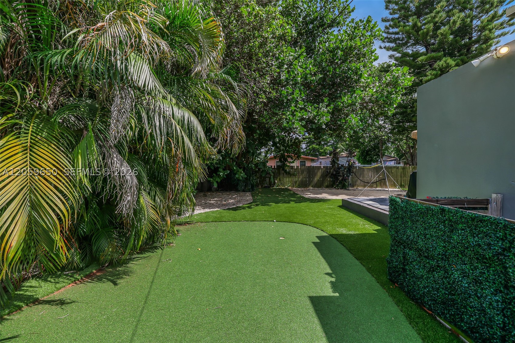 LA PALOMA - Residential
