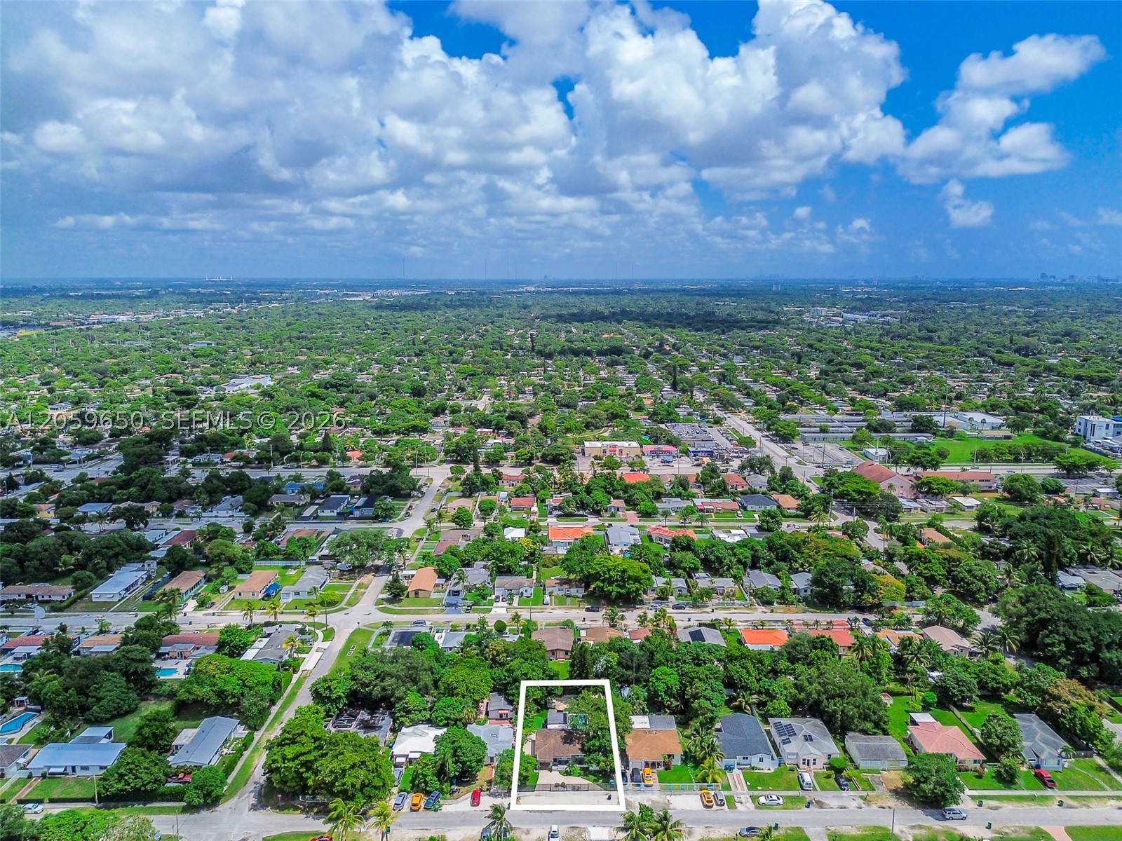 LA PALOMA - Residential