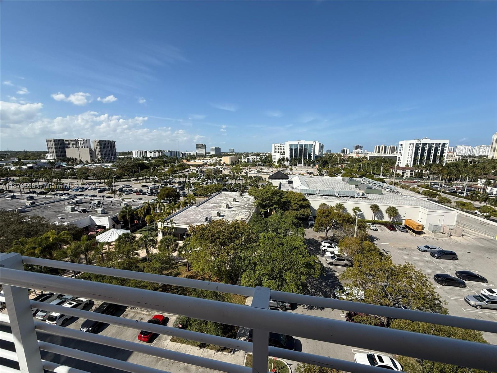 VENTURE AT AVENTURA EAST - Residential
