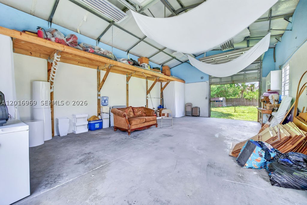 Acreage - Residential