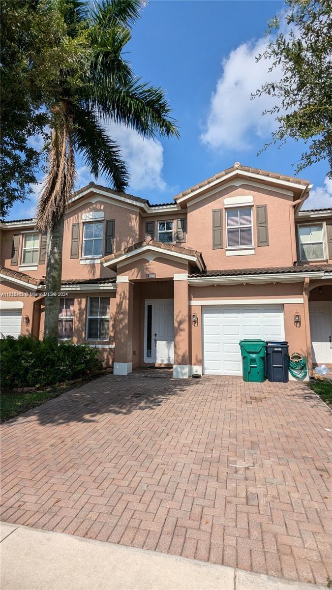 Location, location, location! Beautiful 4 bedroom, 2.5 bath townhome for SALE in the prestigious Century Gardens community in the heart of Kendall. Very spacious property with stainless steel appliances. Master suite and three other bedrooms are spacious upstairs. Paved backyard well located for entertaining. Variety of shopping centers, Schools and supermarkets near you (Costco, wallmart, Bjs and more) and direct access to the turnpike via 120 street.
There is currently a tenant and it is rented.