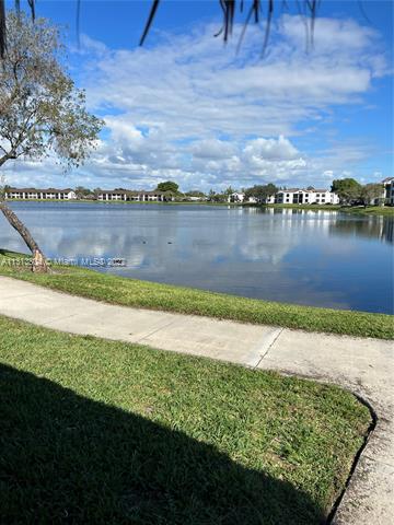 BETTER PICTURES COMING SOON.  Lovely one bedroom unit with beautiful views to the center lake in Lake Pointe, Oakland Park.  Third floor unit features volume ceilings, screened in porch, ample storage and a large primary bedroom.  Jack and Jill bathroom connects bedroom to living area. Elevator serviced garden apartments.  The complex features security, management, tennis, 2 pools and ample parking.