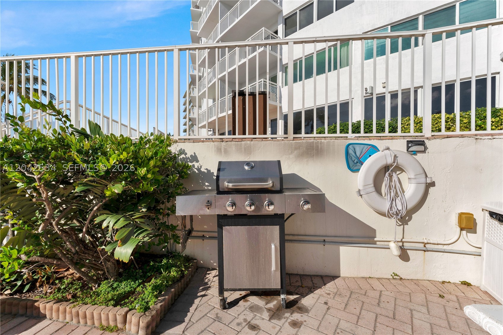 BREAKERS CONDOMINIUM - Residential Lease