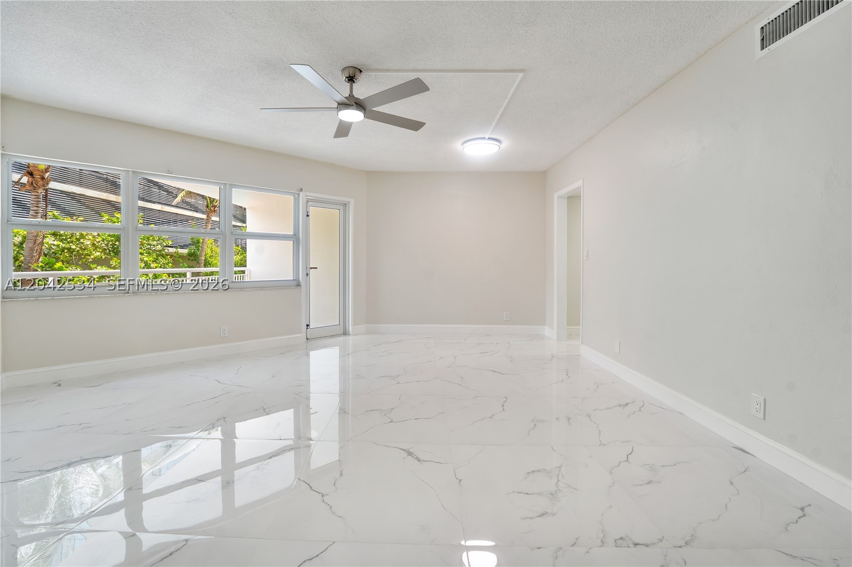 BREAKERS CONDOMINIUM - Residential Lease
