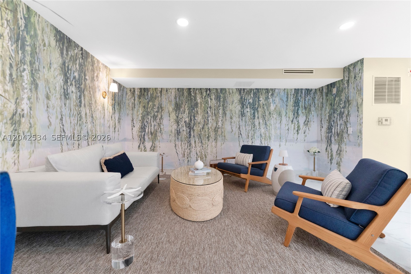 BREAKERS CONDOMINIUM - Residential Lease