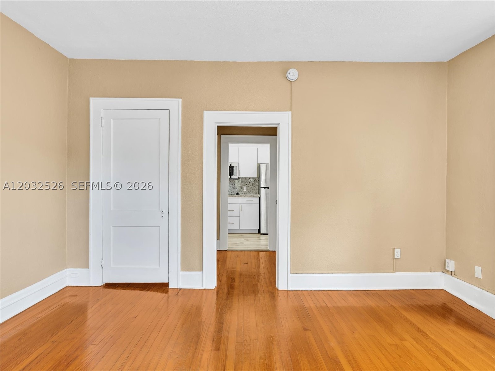 MENDOZA CONDO - Residential