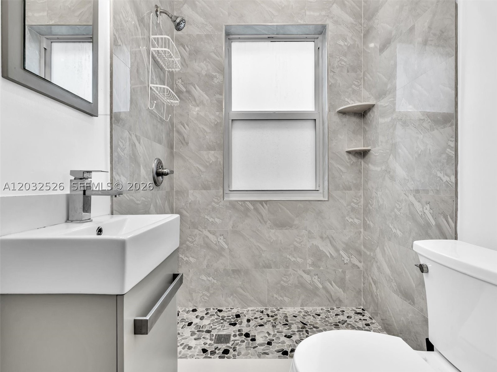 MENDOZA CONDO - Residential