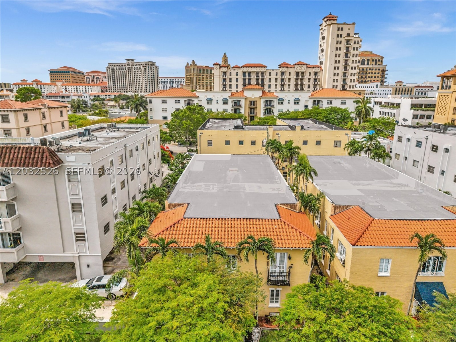 MENDOZA CONDO - Residential