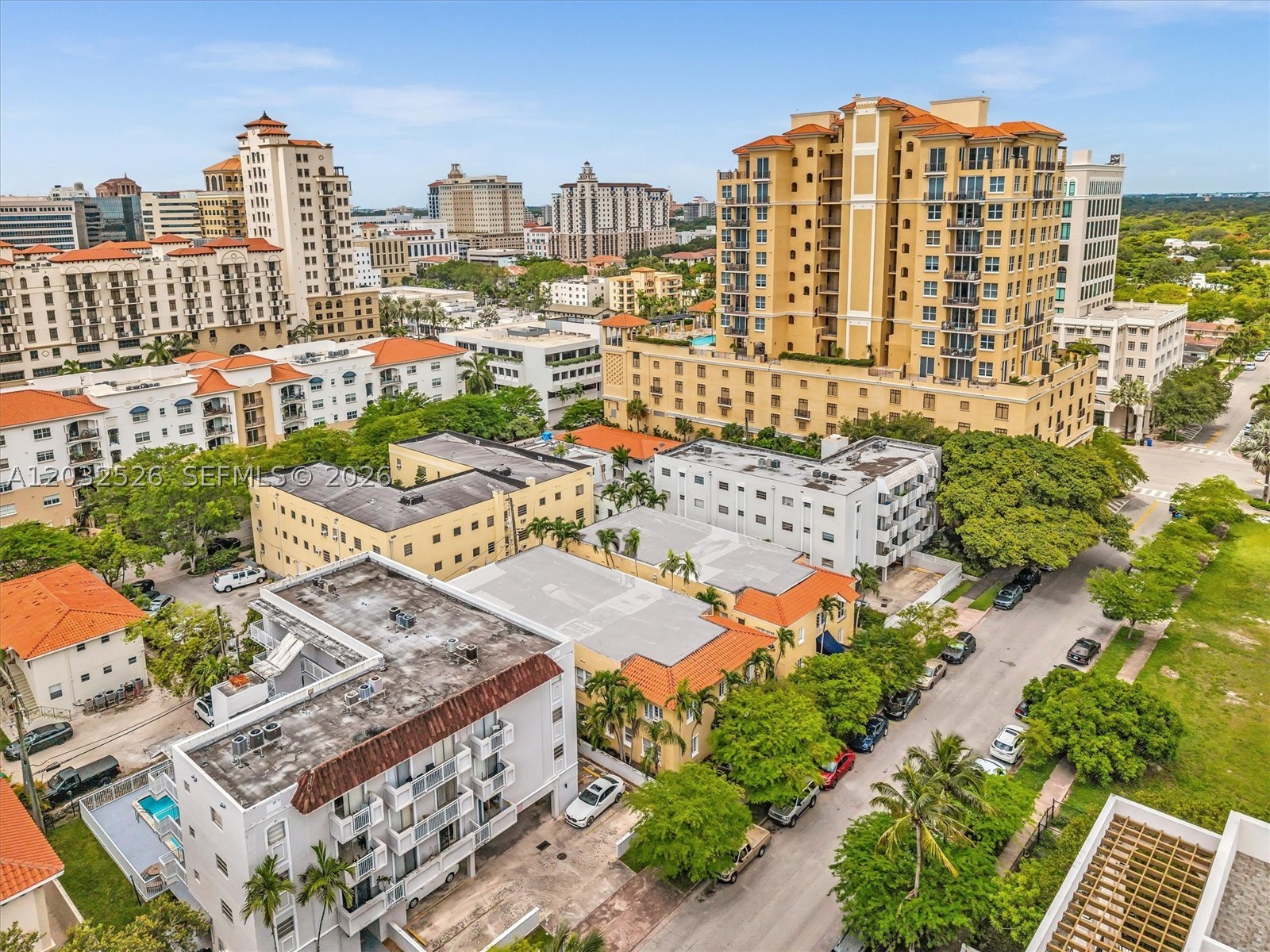 MENDOZA CONDO - Residential