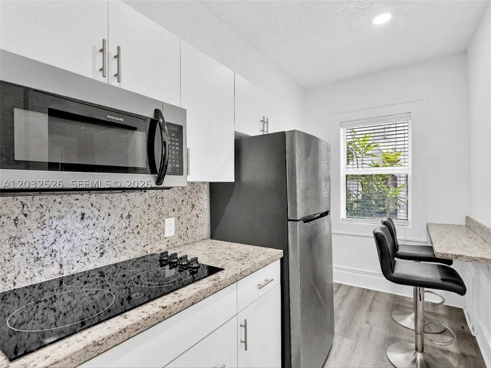 MENDOZA CONDO - Residential