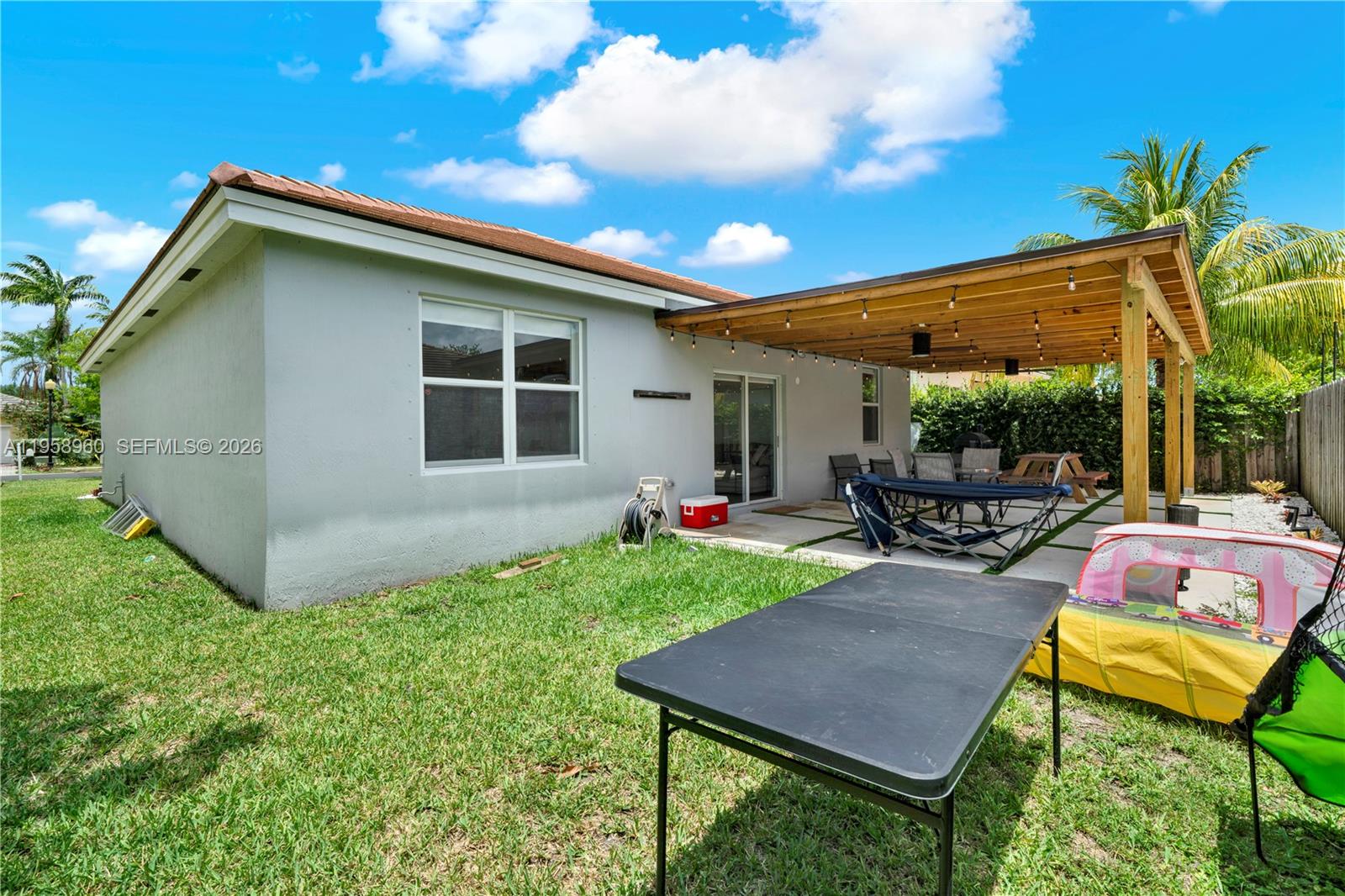 ANTIGUA AT OASIS - Residential