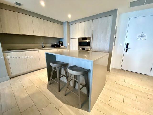 4010 SOUTH OCEAN CONDO - Residential