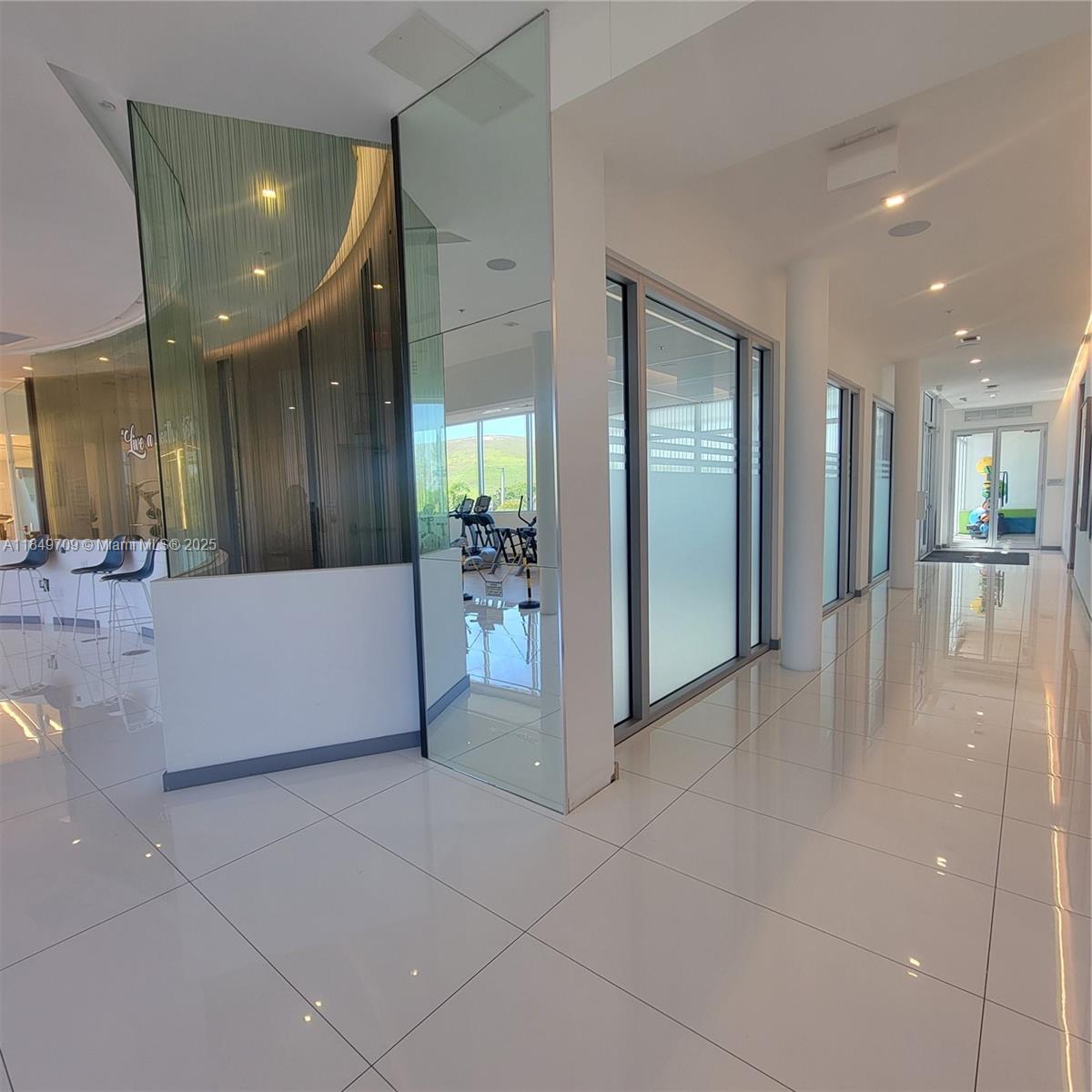 LANDMARK AT DORAL - Residential Lease