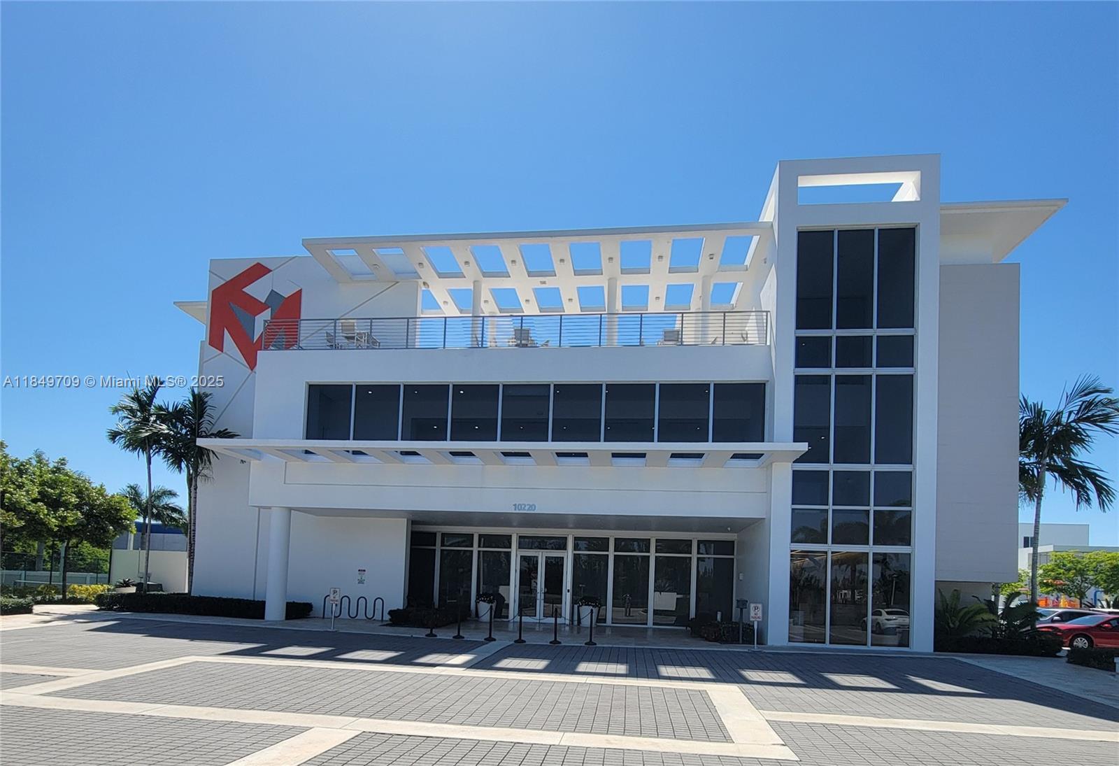 LANDMARK AT DORAL - Residential Lease