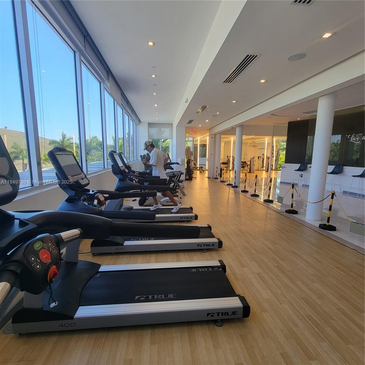 LANDMARK AT DORAL - Residential Lease