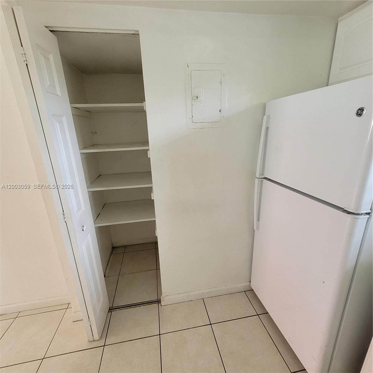BISCAYNE PARK TERRACE CON - Residential