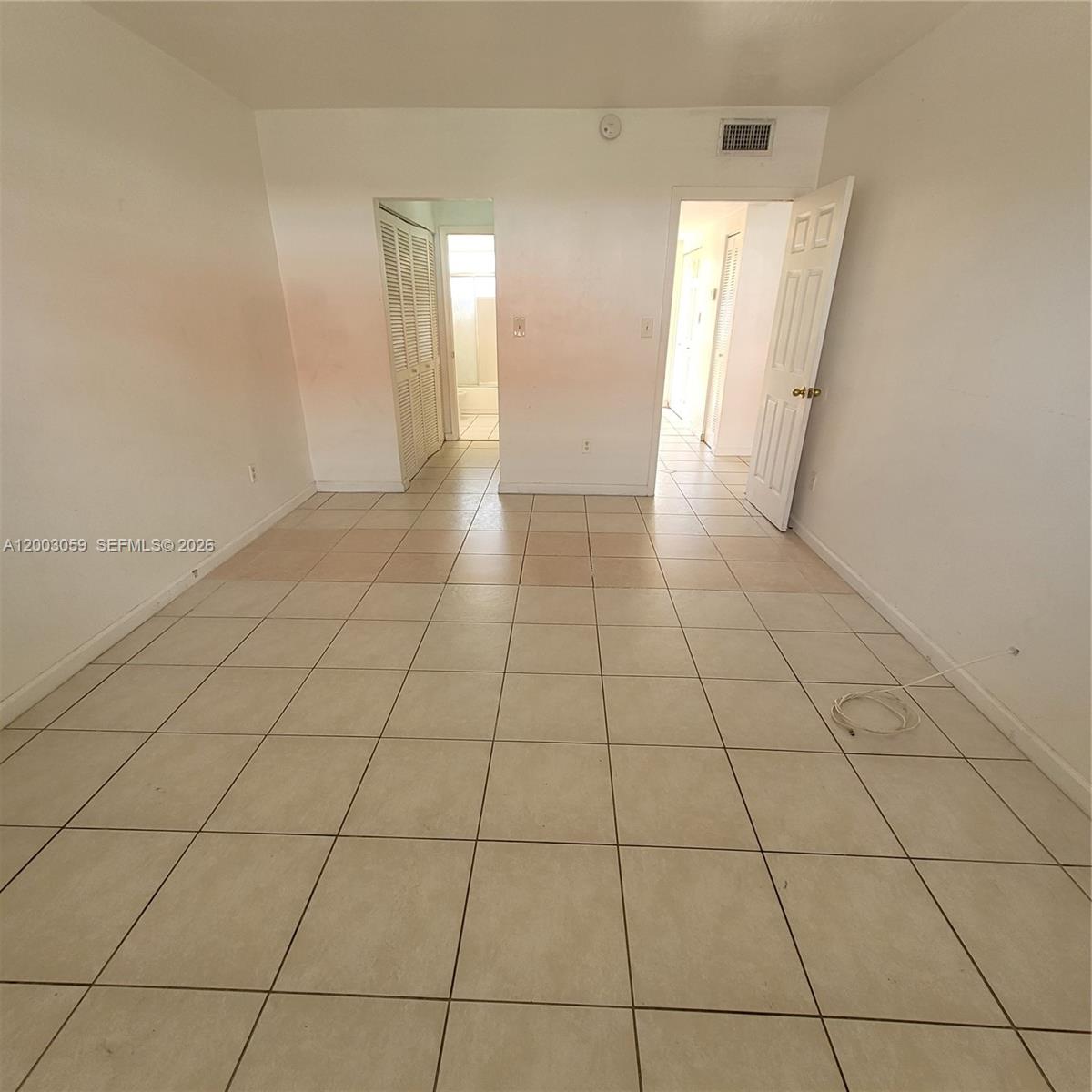 BISCAYNE PARK TERRACE CON - Residential