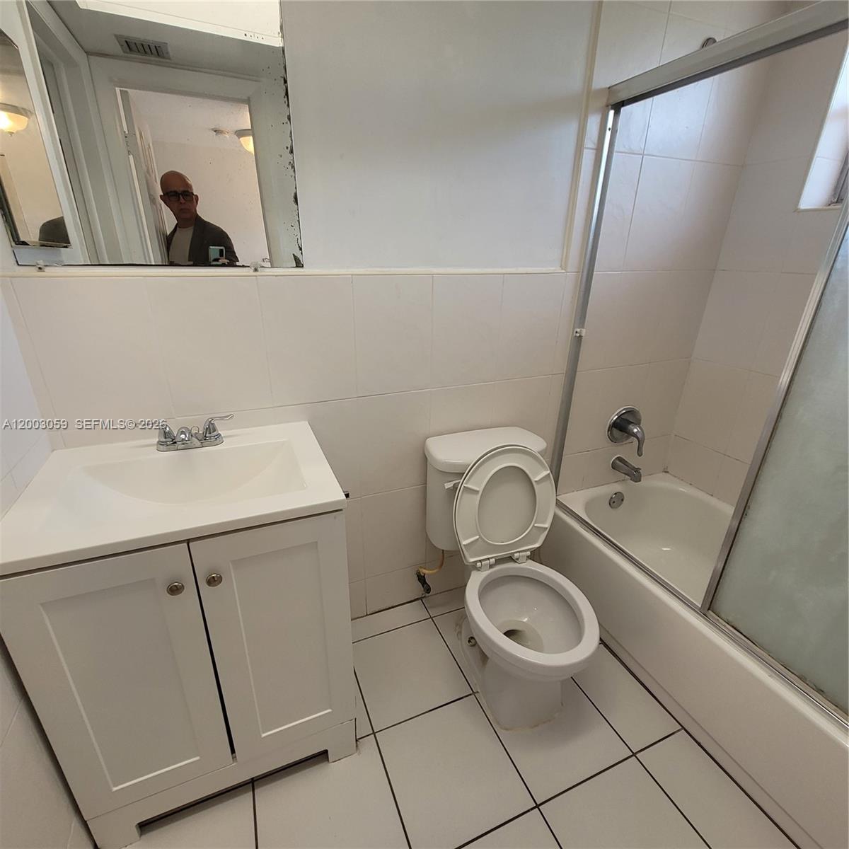 BISCAYNE PARK TERRACE CON - Residential