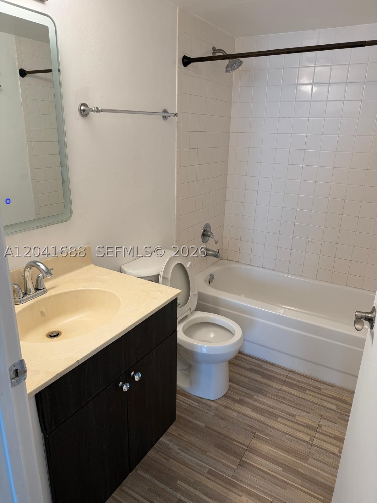 MADISON DOWNTOWN CONDO - Residential