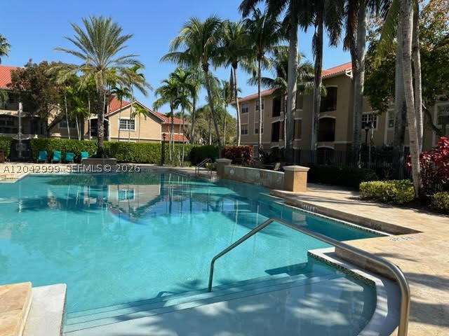 MARQUESA CONDO - Residential