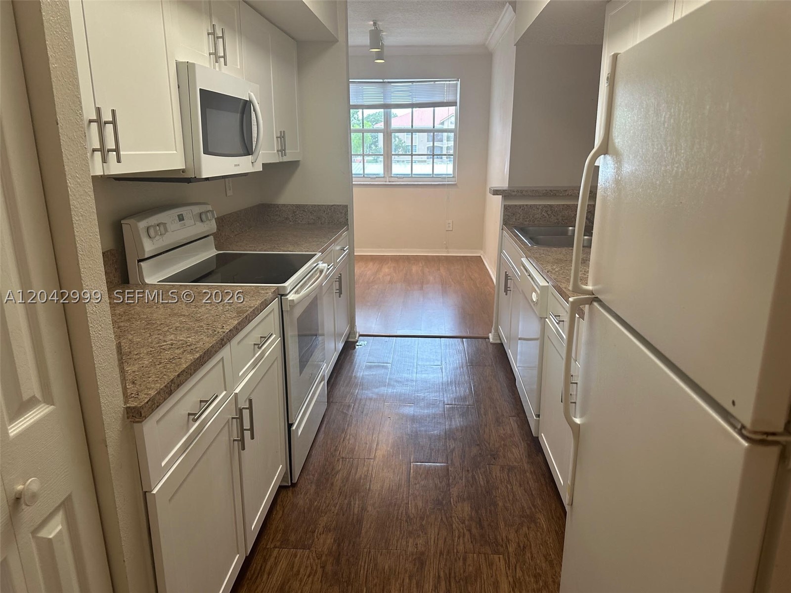 MARQUESA CONDO - Residential