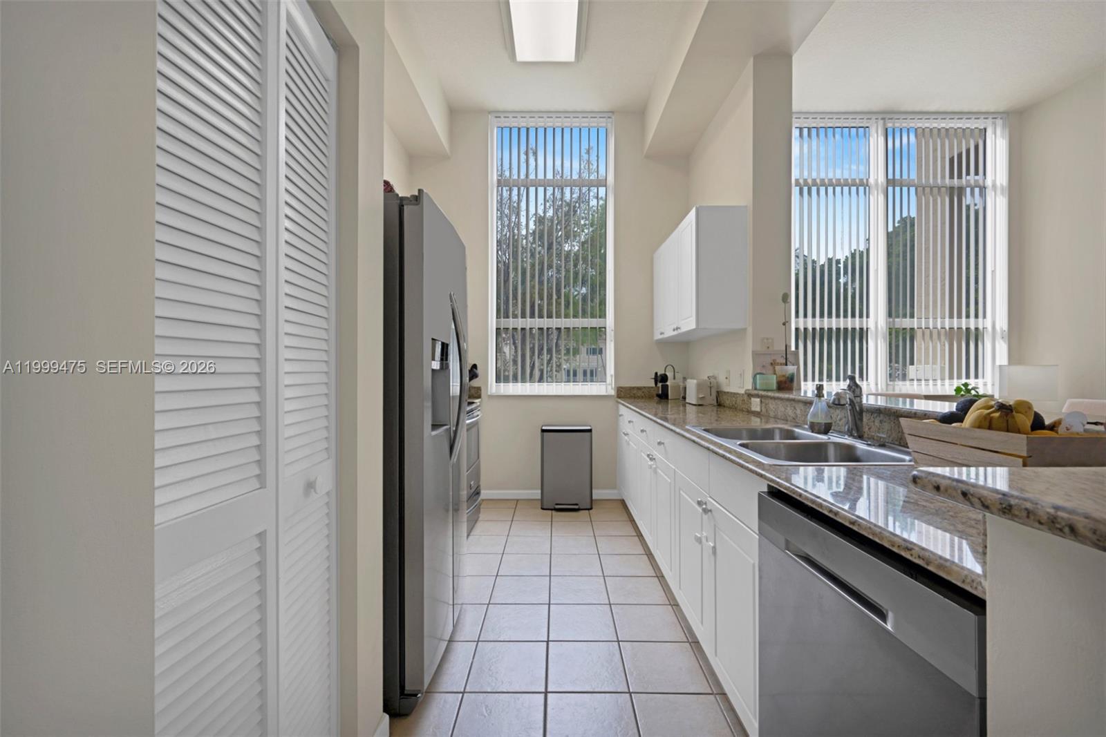 TURNBERRY ON THE GREEN CO - Residential