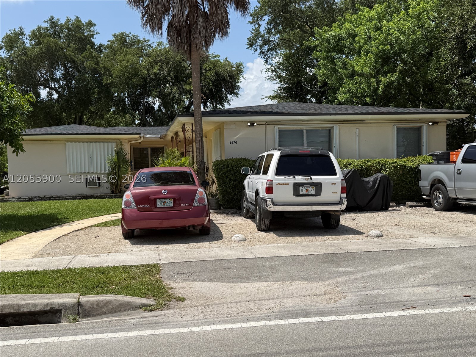 MEYERSON MANOR - Residential Income