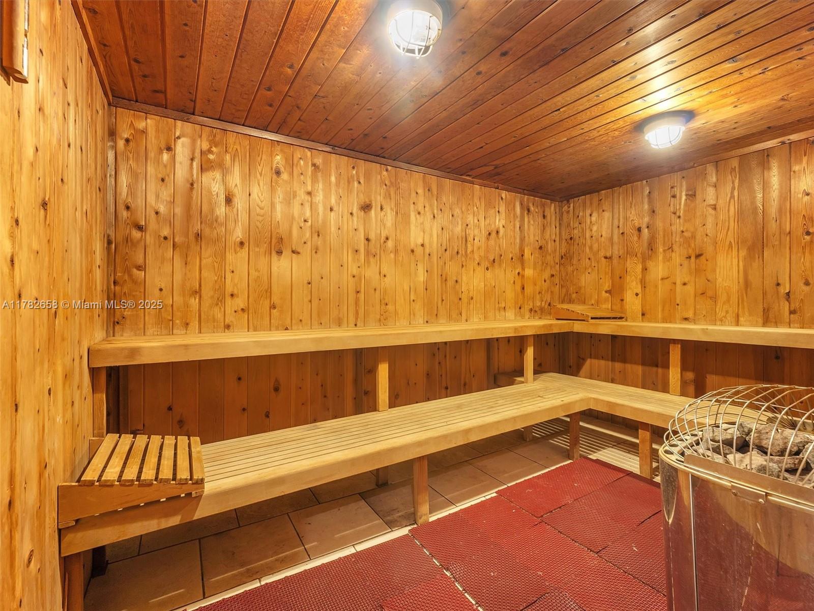 ARLEN HOUSE EAST CONDO - Residential Lease