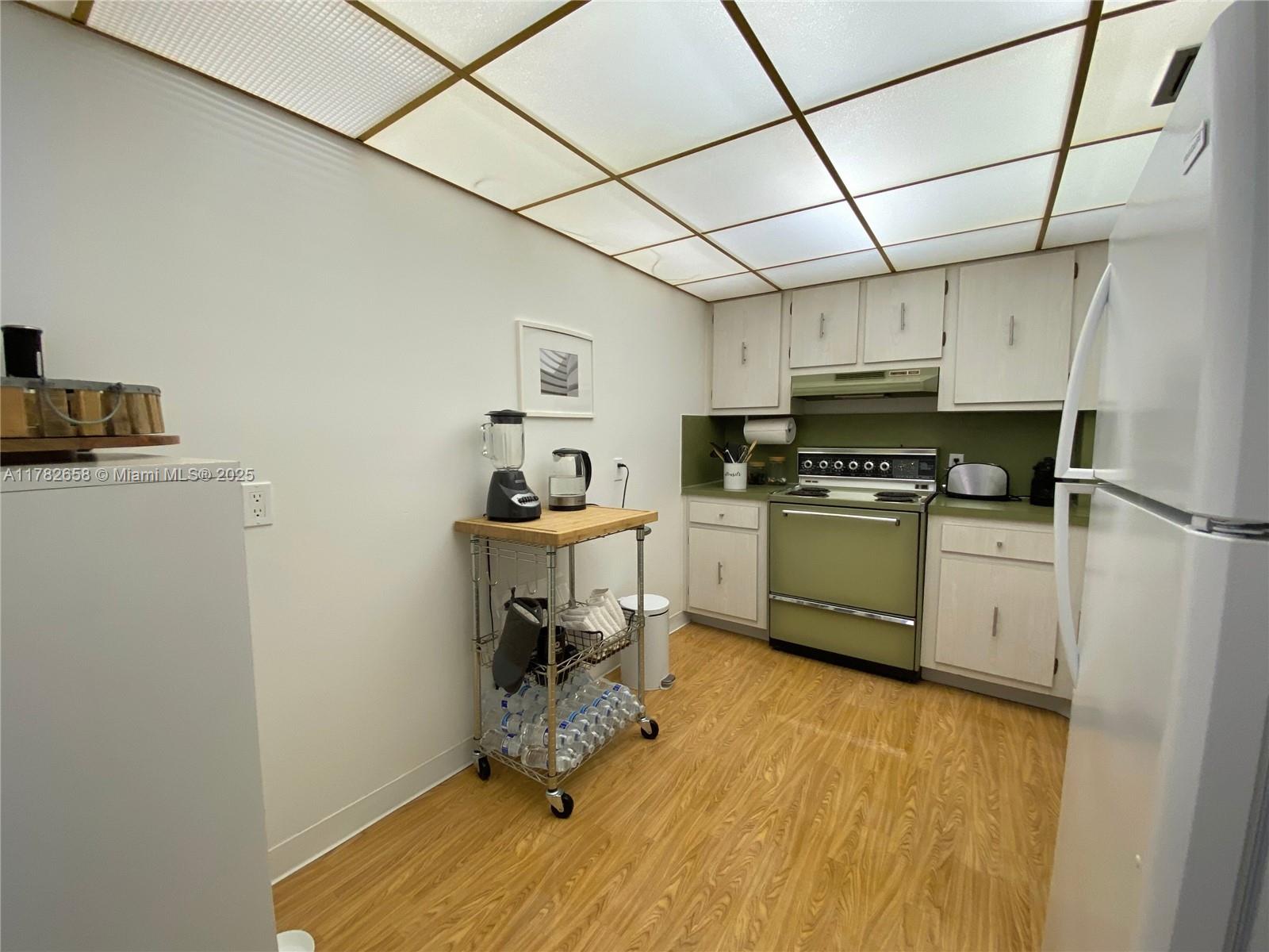 ARLEN HOUSE EAST CONDO - Residential Lease