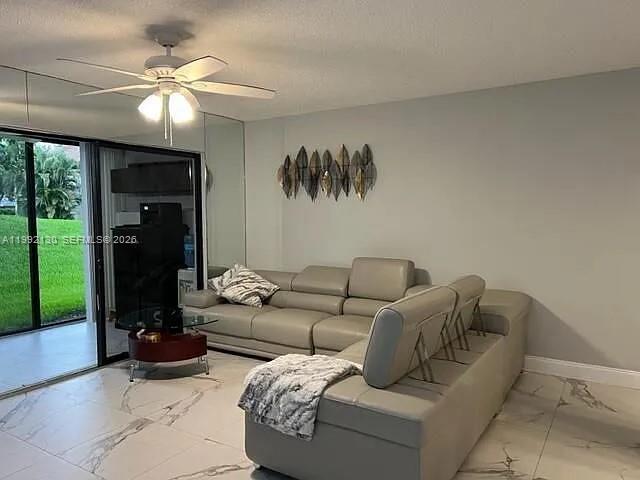 POND APPLE PLACE III COND - Residential