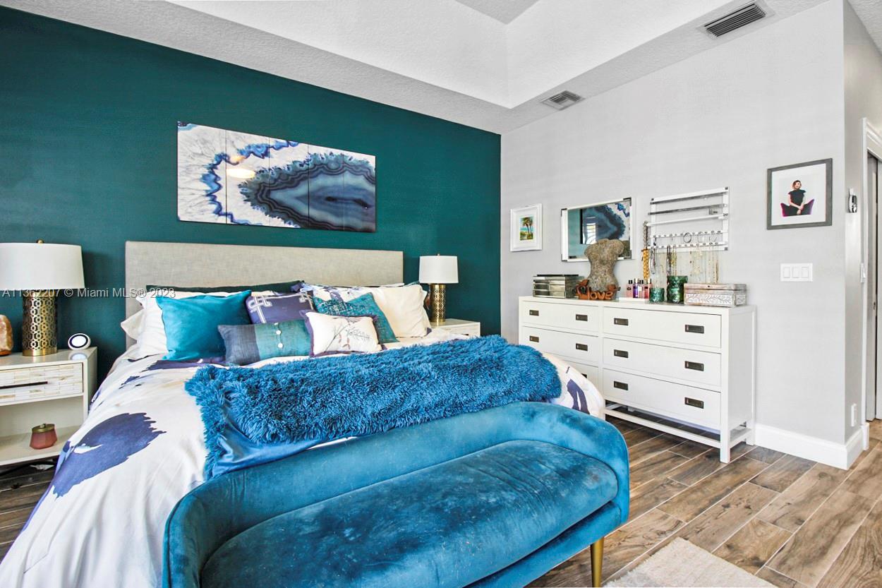 PRESERVE AT JUPITER - Residential