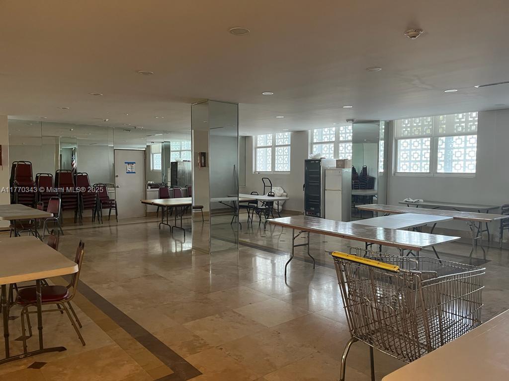 MIMOSA CONDO - Residential