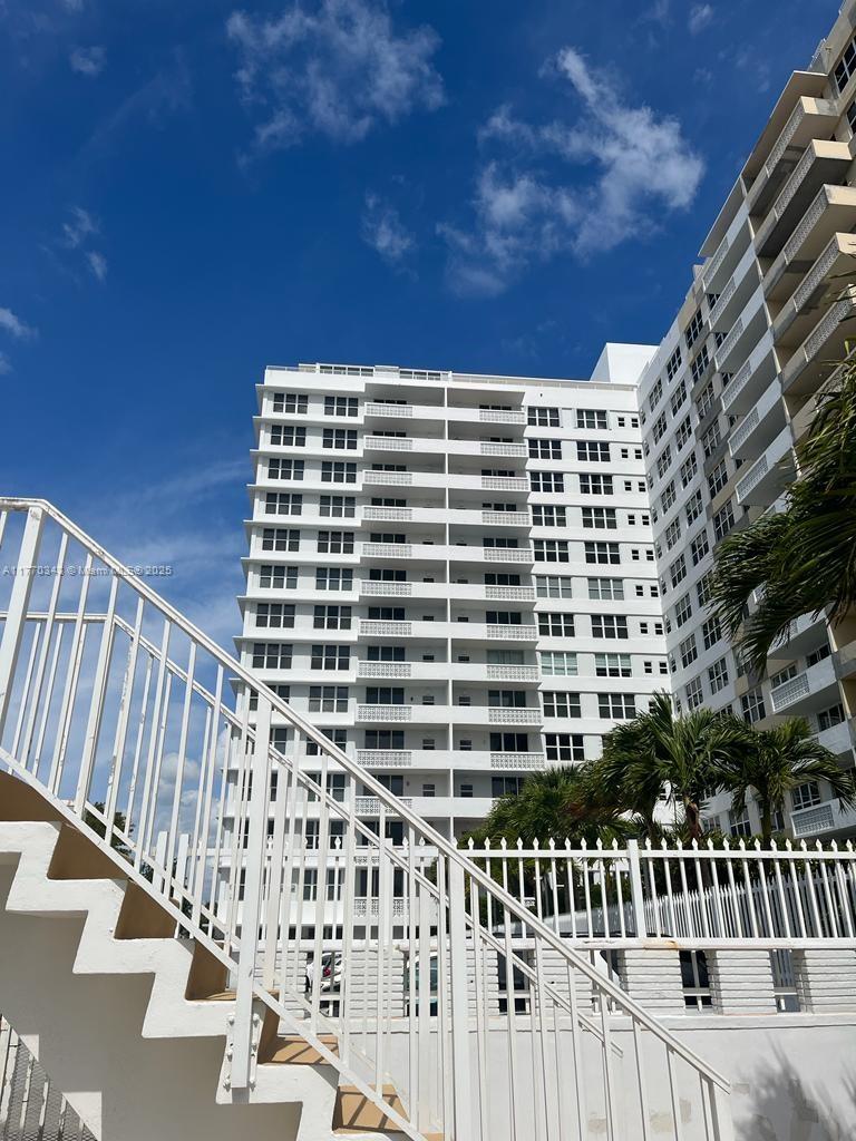 MIMOSA CONDO - Residential