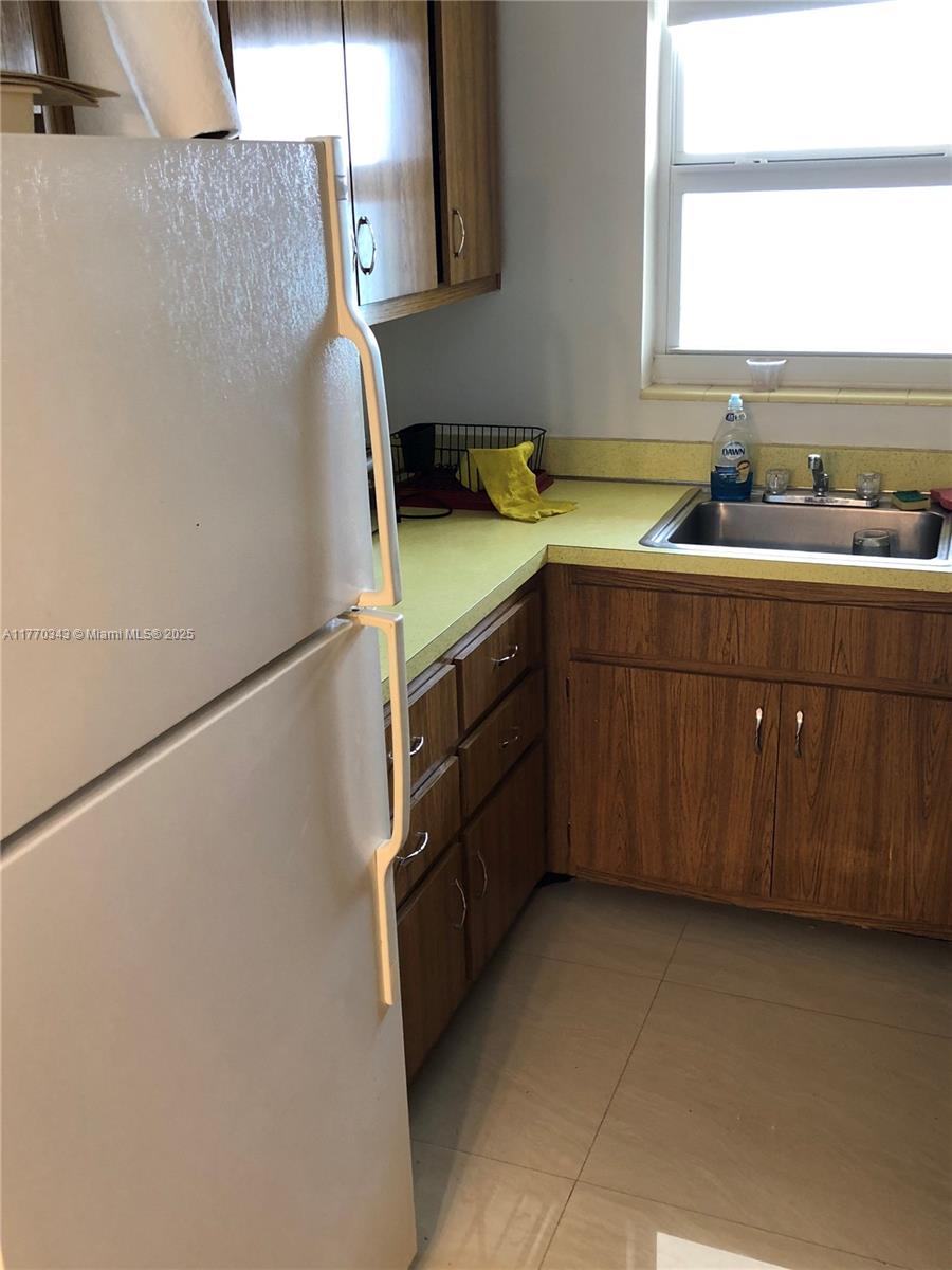 MIMOSA CONDO - Residential